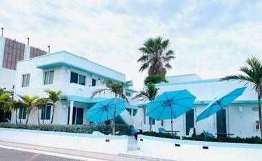 The Marlin Beachside