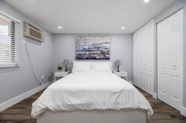 Shell on the Beach 107 - RENOVATED