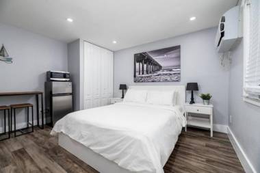 Shell on the Beach 106 - RENOVATED