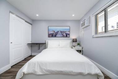 Shell on the Beach 102 - RENOVATED