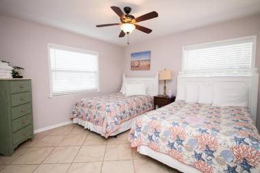 Haley's at Anna Maria Island Inn