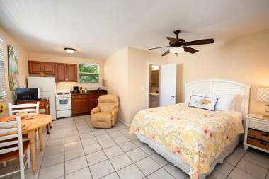 Cedar Cove Resort & Cottages