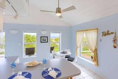 Binnie’s Beachfront Bungalow