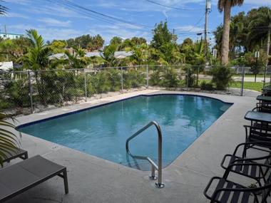IRB Poolside Retreat A Star5Vacations