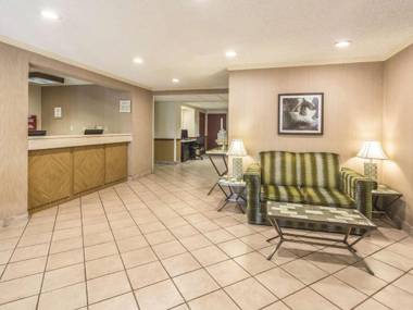 La Quinta by Wyndham Jacksonville Mandarin