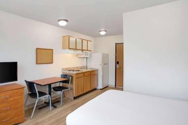 WoodSpring Suites Jacksonville I-295 East