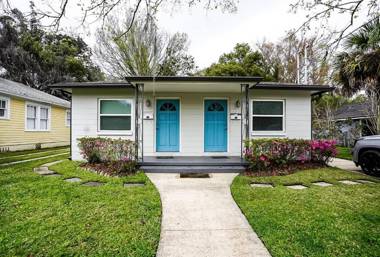 Renovated Riverside Retreat 2BR 1BA - Avondale Area Unit 2