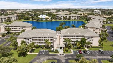 Jupiter Bay D404 Jupiter Beach Vacation Rental by Unique Vaca Stay