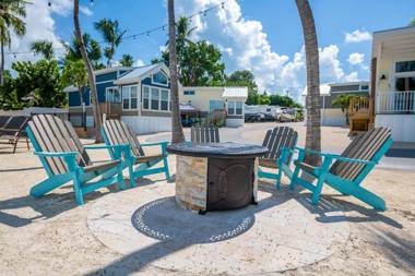 Sun Outdoors Key Largo