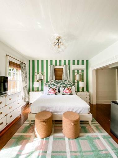 Marreros Guest Mansion - Adult Only