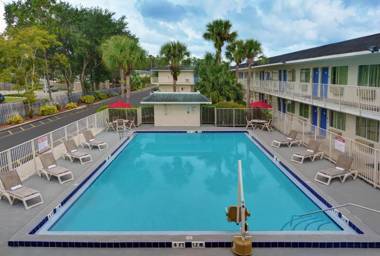 Motel 6-Kissimmee FL - Orlando