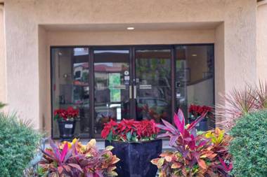 Destiny Palms Hotel Maingate West