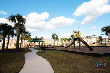 Four Bedrooms Resort TownHome 5128