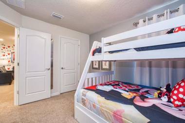 Windsor at Westside-5 Bedrooms House w/pool-3715WW