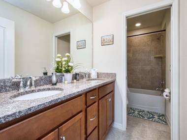 Windsor at Westside-6 Bedrooms House w/pool-3721WW