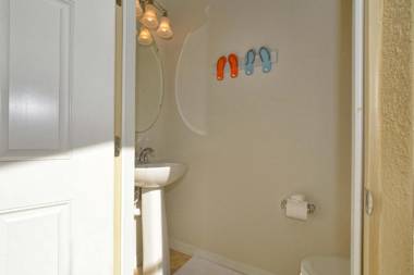 Windsor-5 Bed Townhouse w/splashpool-3804WW