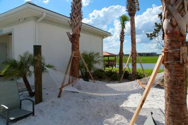 Luxurious Décor 4 Bd w/ Pool Close to Disney 4820