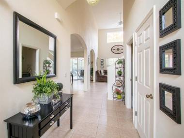 Luxurious with Privacy in 5 Bedroom with Private Pool by Florida Dream Homes