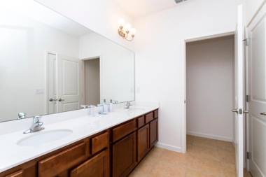 Splendid 5Bd w/ Pool Close to Disney 310 @ Bella Vida Resort