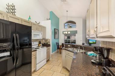 Jasmine - A wonderful Disney family villa with a south facing pool and spa game room and is also pet friendly! Ideal location for Disney and Universal