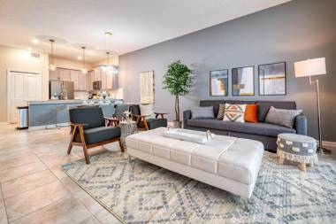 Super spacious apt in Champions Gate