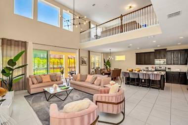 Luxurious Villa with Modern Decor and Huge Pool in Upscale Resort! #6S820