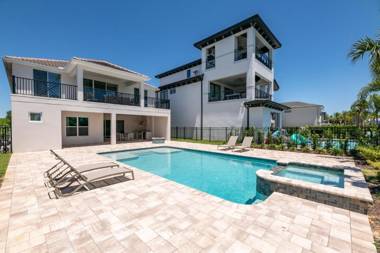 Beautiful Home in Bears Den Near Disney with Private Pool Game Room & Resort Amenities - 1021JN