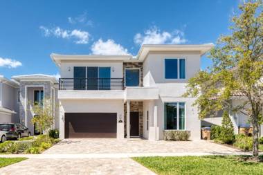 Amazing Home in Bears Den Near Disney with Private Pool Shuffleboard Table & Resort Amenities - 960JN