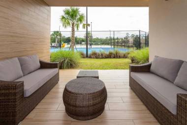 Gorgeous 4Bd Close to Disney @ Magic Village 7581