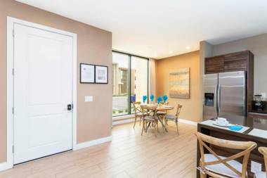 Gorgeous 4Bd Close to Disney @ Magic Village 7581