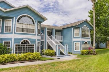 Judy's Villas at Island Club Condo