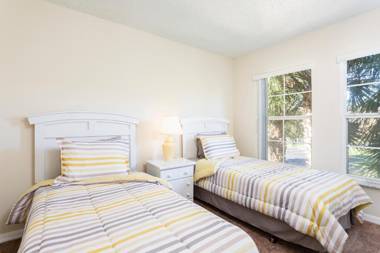 4Br 4Bath Private Townhome 10min Disney 1636ft