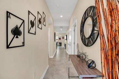 Modern and Spacious 2BD Condo with Pound View close to Disney #3171SL306