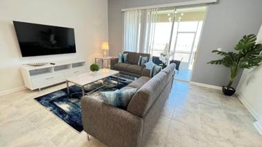 Luxury 2 Bd Apto Close to Disney @ Champions Gate 1071