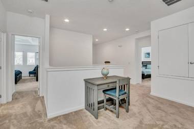 5BR Home - Family Luxury Resort - Private Pool and BBQ!