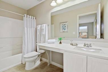 Stunning 4 Bd w/ GameRoom Close to Disney 5110K