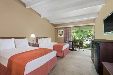 Travelodge by Wyndham Lakeland