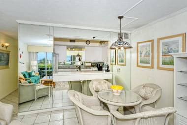 LaPlaya 106A Beach front Just steps to the white sand and turquoise Gulf of Mexico