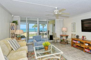 LaPlaya 204D Beach-lovers paradise 200 feet of private beach along the turquoise Gulf of Mexico