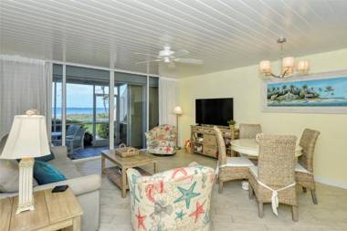 LaPlaya 107A Soak up the sun or float in the warm Gulf waters