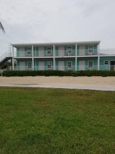 Bonefish Bay Motel & RV's