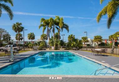 Americas Best Value Inn & Suites Melbourne