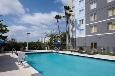 Homewood Suites Miami Airport/Blue Lagoon