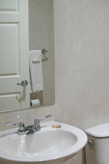 Carl's El Padre Motel