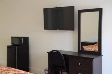 Carl's El Padre Motel