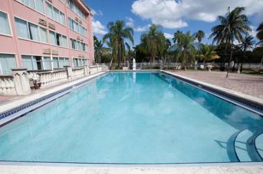 Miami Gardens Inn & Suites