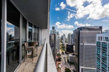 LHG ICON MIAMI Apartments