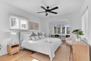 Stylish & Modern Home - 5 min to Brickell