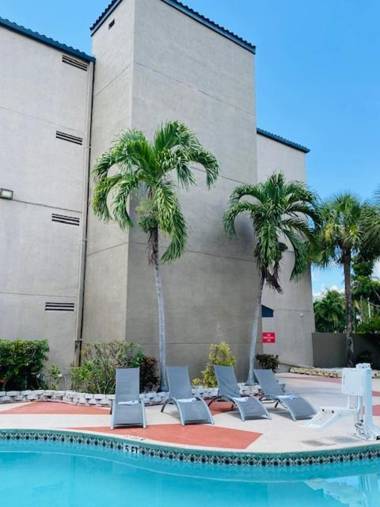 The Palms Inn & Suites Miami Kendall FL