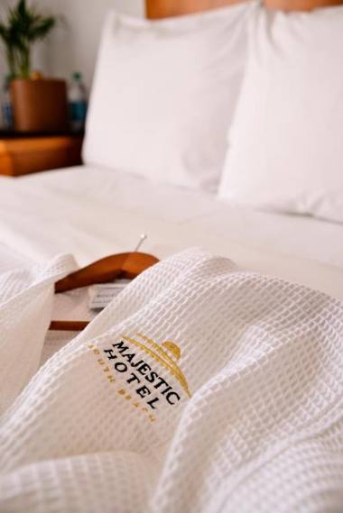 Majestic Hotel South Beach